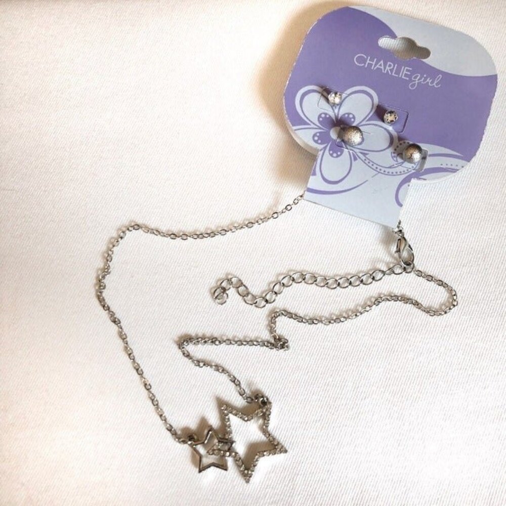 Charlie Girl Star Necklace & Earrings Set NOC